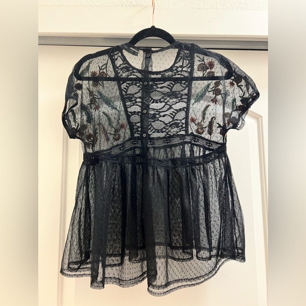 Zara Floral Lace Embroidered Top - Picture 6 of 7